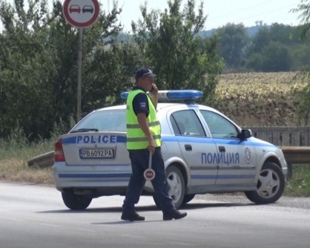 4217 водачи са заловени да шофират с превишена скорост през почивните дни