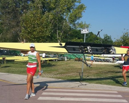 Българската двойка без кърмчия на четвъртфинал на световното по гребане в Пловдив