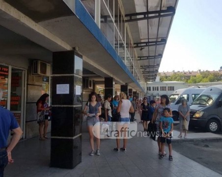 След големия скандал: Търсят превозвач за автобусната линия Пловдив – София