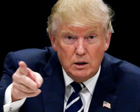 Тръмп към Apple: Открийте компании в САЩ