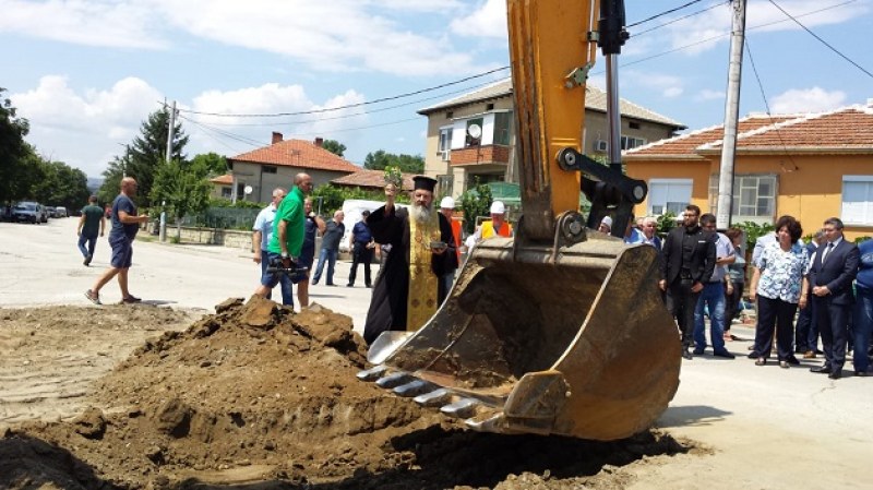 Грандиозни ремонти предвидени в 19 пловдивски села! Община Марица търси финансиране