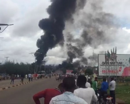 Най-малко 35 души са загинали при взрив на цистерна с газ