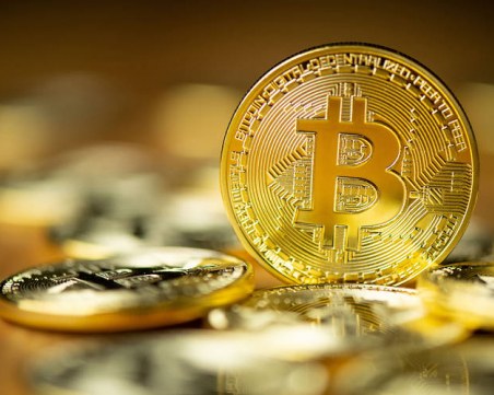 Успешен брокер заложи всичко на Bitcoin и свърши напълно разорен