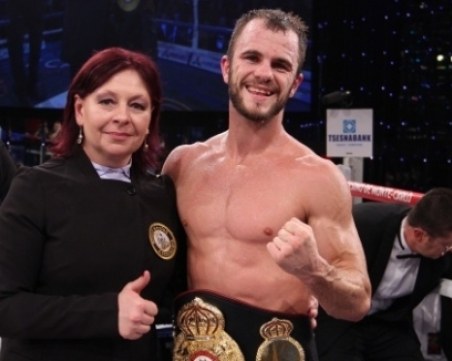 Българка ще бъде супервайзер на зрелищен мач за световната титла в бокса