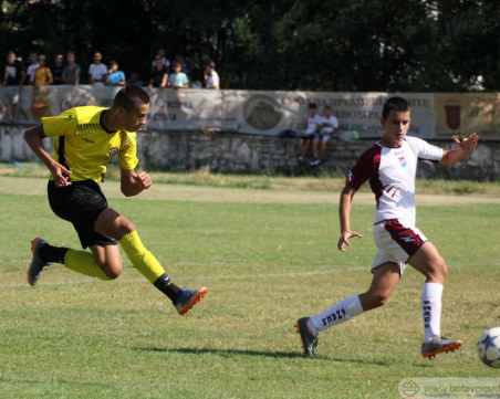 Два набора на Ботев вкараха общо 18 гола в първия кръг за Купата на БФС