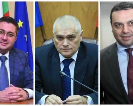 Решават съдбата на тримата министри в оставка днес