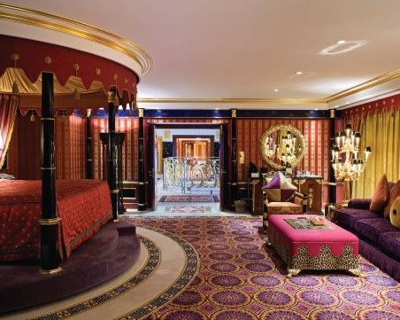 “Профилът“ на чужденеца, отсядащ в Пловдив: Израелец с резервация за 3 нощувки в скъп хотел