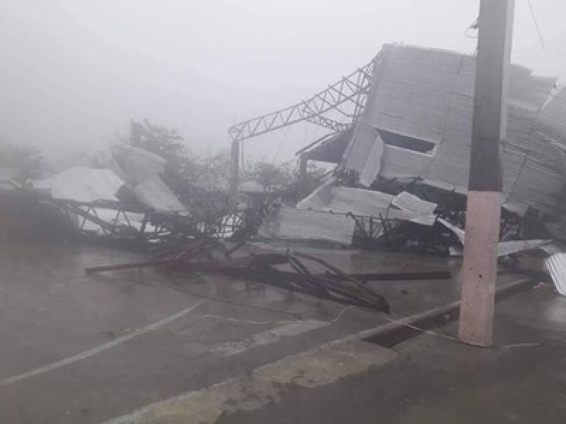 13 са вече жертвите на тайфуна Мангхут, загинало е и бебе