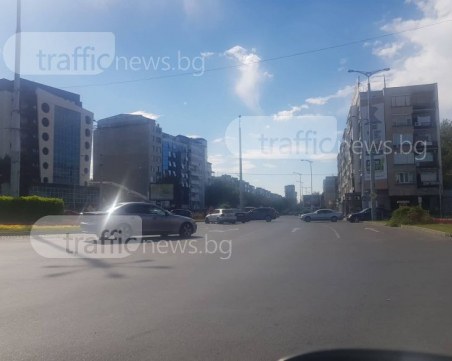 Ауди и Мерцедес се удариха в колелото на панаира СНИМКИ