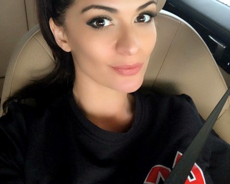 Преслава пусна нова СНИМКА на дъщеричката си