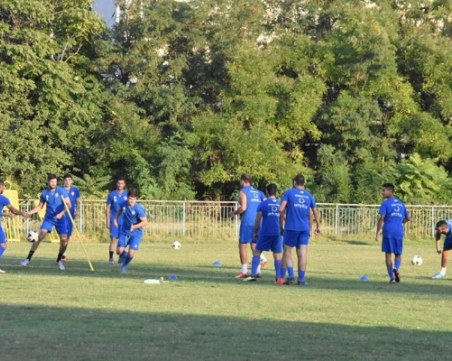 Спартак излиза с най-доброто за гостуването в Ягодово