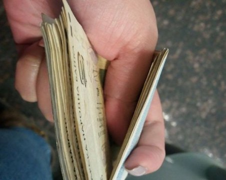 Заплатите ни се увеличили с 8,3%... Четвърти сме в Евросъюза!