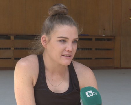 Без бъбреци, но с несломим дух - историята на една гимнастичка ВИДЕО