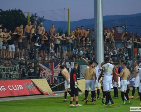 Пак наказаха Ботев и Локомотив заради феновете