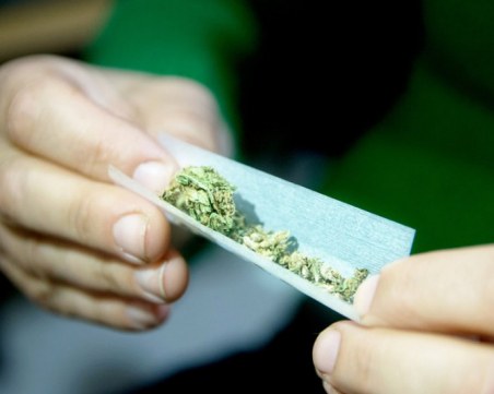 Прецакаха бизнеса на млад наркодилър в Пазарджик