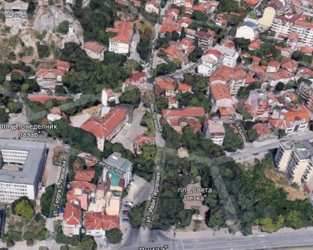 Улиците около новата пътна връзка в центъра на Пловдив стават еднопосочни СНИМКИ