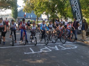 Малки и големи се включват във велошествие в Кършияка