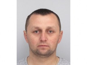 Полицията издирва 34-годишен мъж, изчезнал в неделя