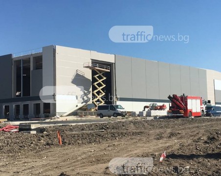 58-годишен мъж е загиналият при злополуката в Стряма! Панел е паднал върху него от 10 метра