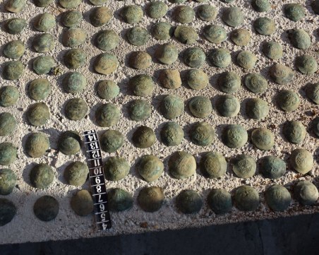 Удар! Полицаи намериха истинско съкровище в къща в Пловдивско СНИМКИ