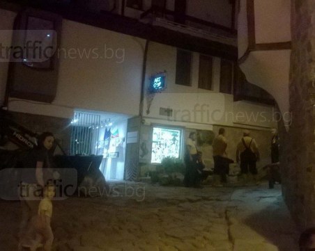 Водопровод гръмна и в Стария град, десетки къщи са без вода СНИМКИ