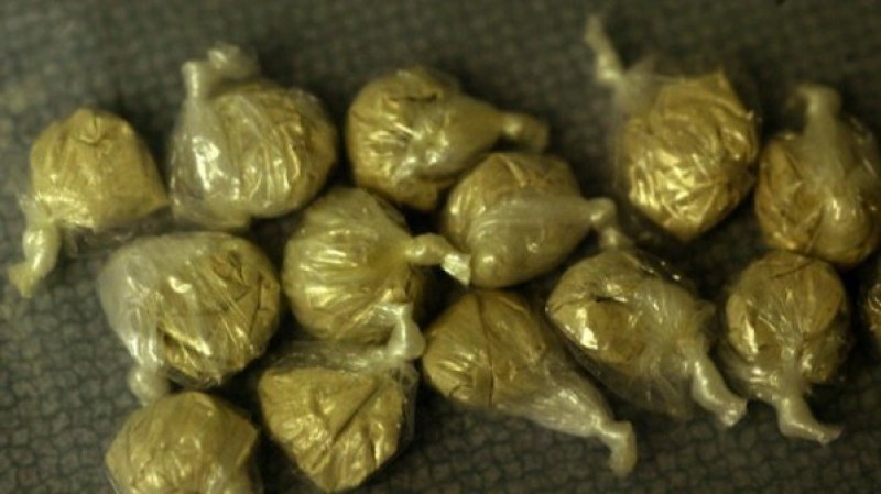 Полицаи откриха значително количество хероин в Пещера
