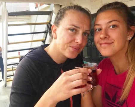 Маричанката Никол Дулева ще играе с националка в Балканиадата по плажен волейбол