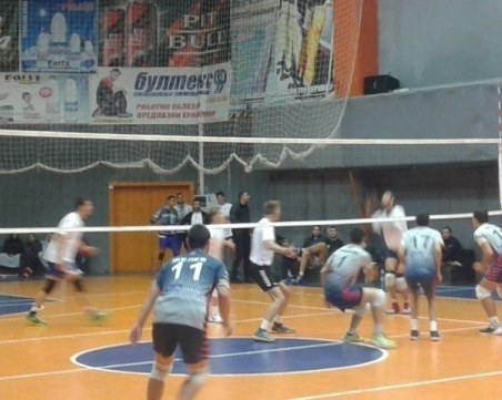 ВК Строител отново организира приятелски турнир преди сезона