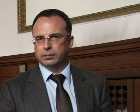 Министър разпореди проверка в БАБХ заради некоректен доклад