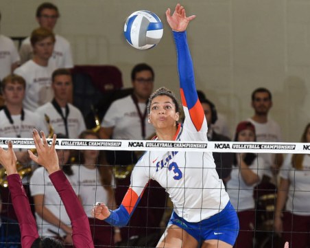 Волейболната Марица привлече и американка ВИДЕО