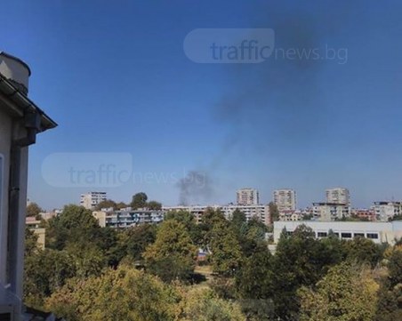 Не дишай, Пловдив! Кълбета дим се издигат от Шекера СНИМКИ