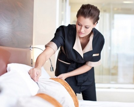 Търсят камериерки от Пловдив, предлагат заплата от 4 хиляди лева