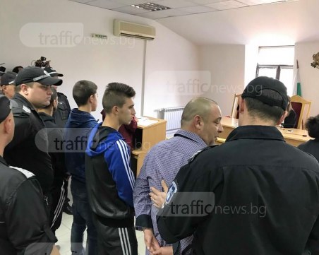 Тийнейджърите обирджии на Роженския манастир отърваха ареста, тарторът – остава на топло