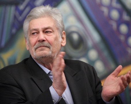 Бандата на Ламбо окупира театъра днес в Пловдив