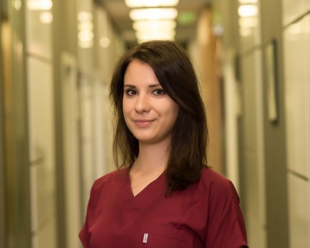 Пловдивска клиника предлага иновативно лечение по Здравна каса на коварно очно заболяване СНИМКИ