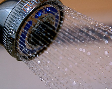 ЕВН, къде ни е топлата вода?, пита пловдивчанин