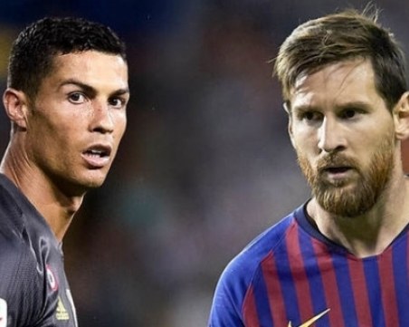 Роналдо и Меси отсвириха наградите на ФИФА