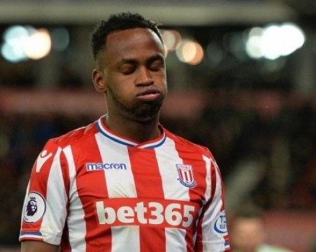 Той има един гол за 913 дни, но направи три деца за месец и половина