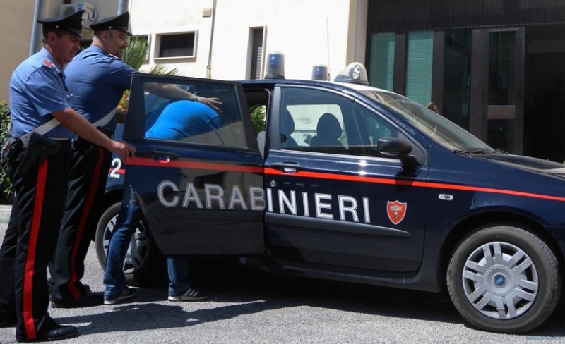 Арестуваха кмет и крупни бизнесмени за връзки с мафията в Италия