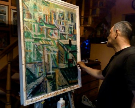 Маестро Иван Минчев изневери на Варна, празнува 50-ти юбилей с изложба в Пловдив