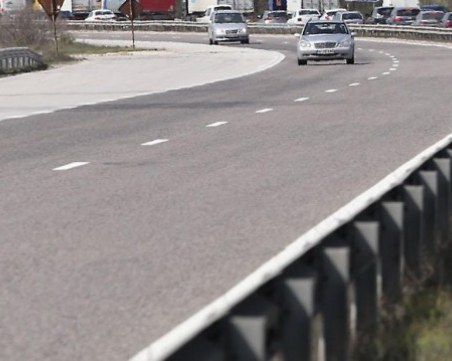 Лятото свърши, но ремонтите на АМ Тракия продължават! Подхващат Чирпан - Стара Загора