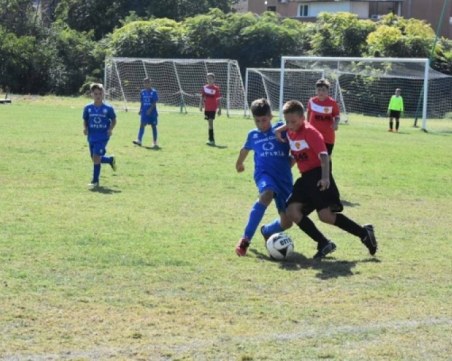 Спартак почита шампионите от 1963 година на детския турнир в събота