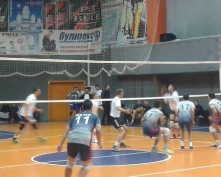 Волейболният турнир на ВК Строител на живо във Фейсбук