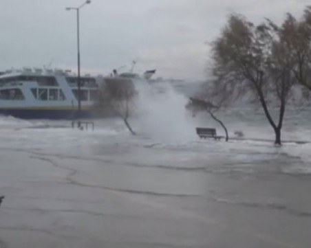 Гърция в очакване на циклона “Ксенофон“