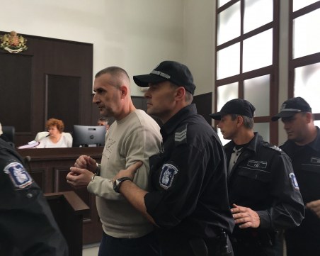 Полицаят Караджов бе осъден доживот, но въпросите остават