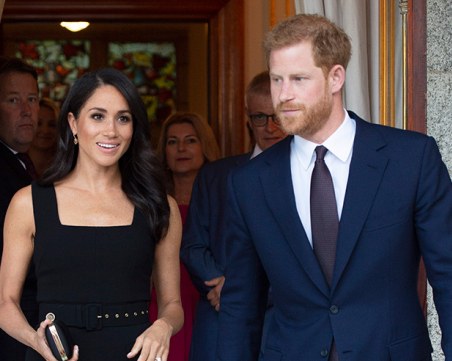 Страннитe забрани и задължения в британското кралско семейство