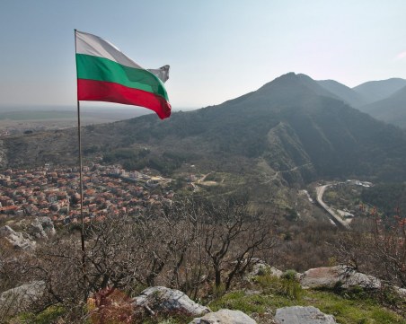 Десетки души тръгват днес по нова екопътека край Асеновград