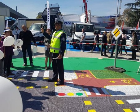 От детската градина до 12-и клас - задължително обучение по пътна безопасност!