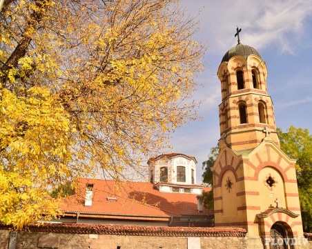 Златна есен: Температури до 28 градуса се очакват през октомври