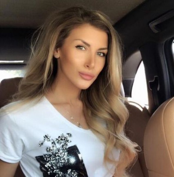 Освен първото място, Тамара Георгиева е отличена с още две награди на Miss Planet 2018 СНИМКИ
